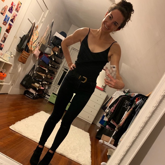 Meet your Posher, Jules - Picture 7 of 8